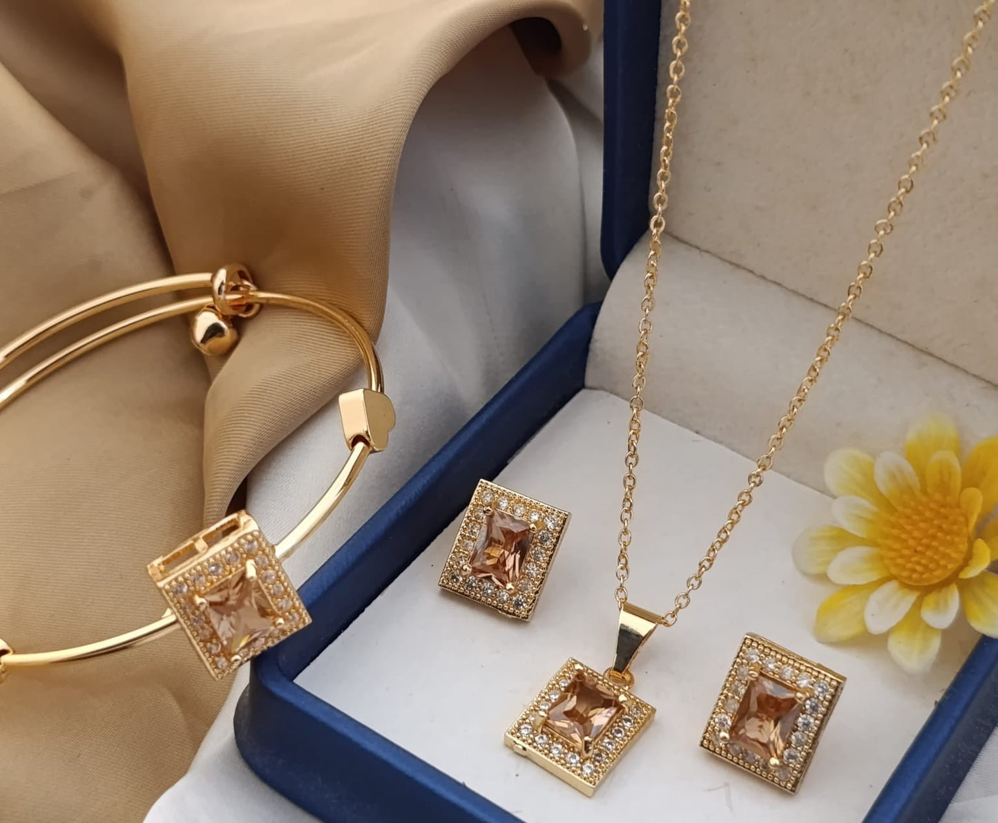 4 - piece fashion jewelry set - Zilarra Jewellers