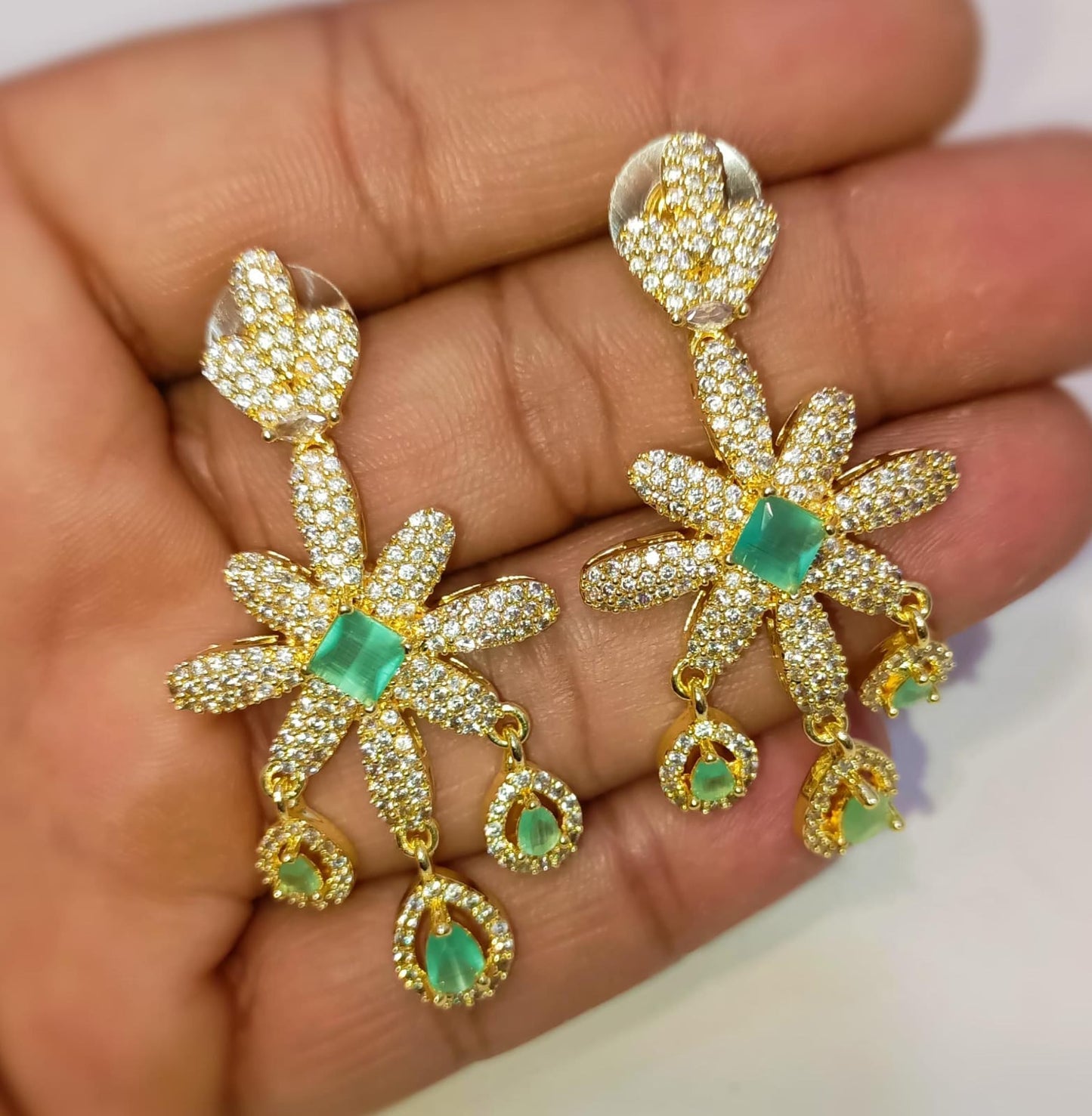 American diamond Earring (Golden And Silver Polish)