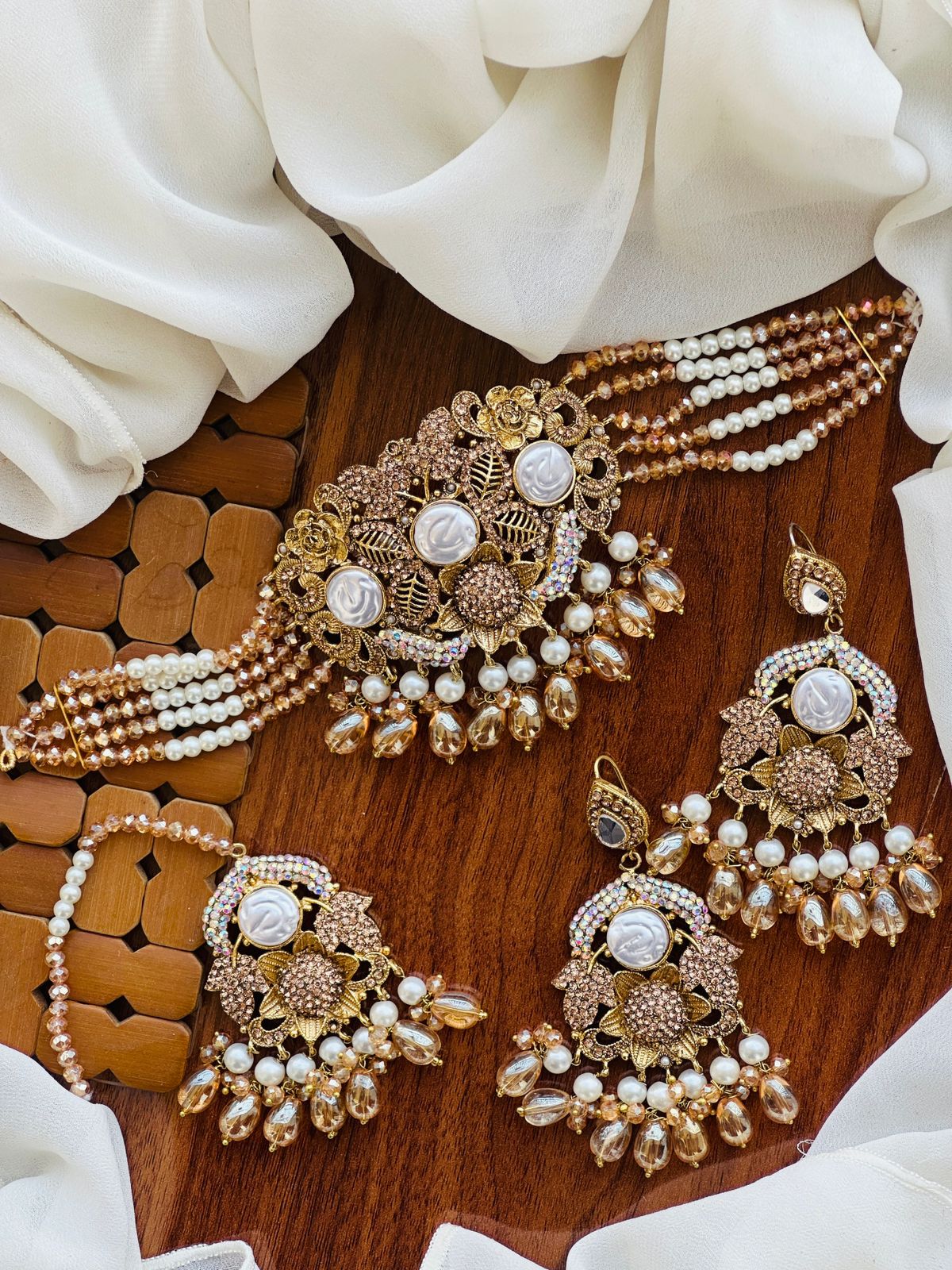 Beautiful Turkish Style Casting Choker - Zilarra Jewellers